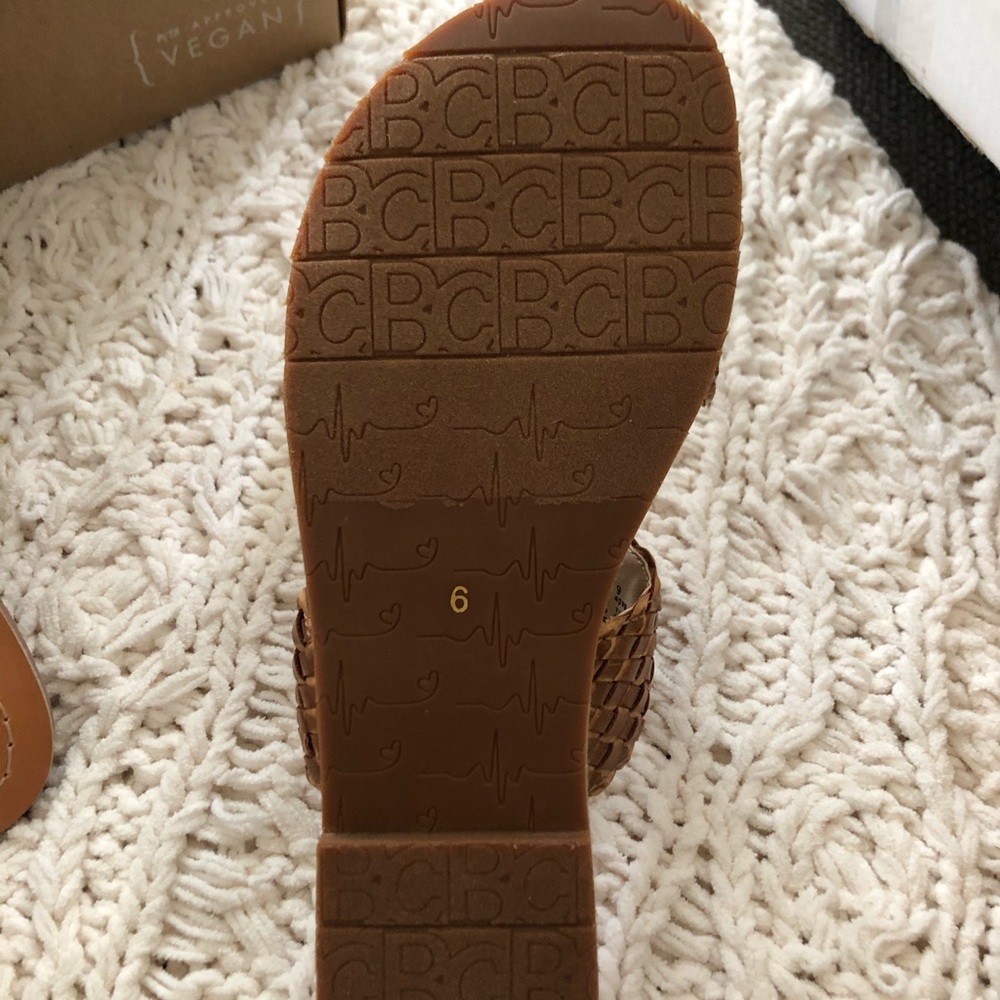 BC brand woven slide sandals size 6 - Picture 3 of 5